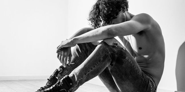 MEN-IDENTITY-CRISIS-and-HYPNOTHERAPY MEN-IDENTITY-CRISIS-and-HYPNOTHERAPY